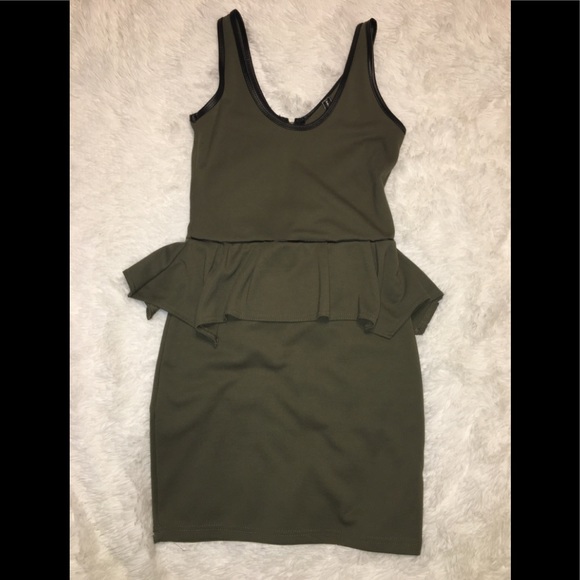 Poof Couture Dresses & Skirts - Cute outing dress